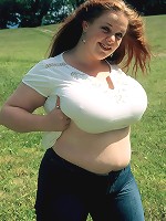mature ebony women with ddd boobs